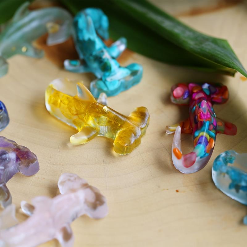 Resin Crushed Stone Shark for Fish Tank Decor Desktop Ornaments