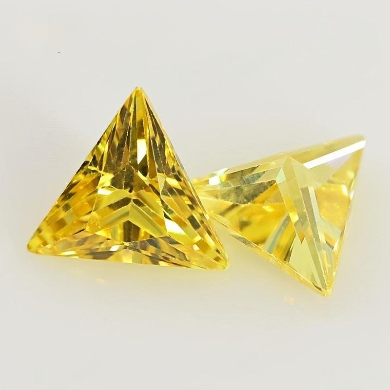 10pcs Triangle Right Angle Cut Cubic 0.236 Sparkling Culet CZ Stones