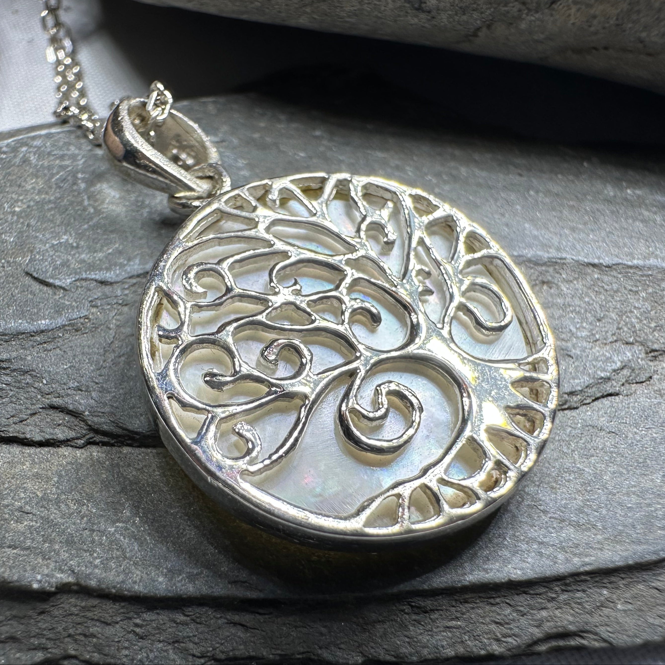 Gynnifer Tree of Life Necklace