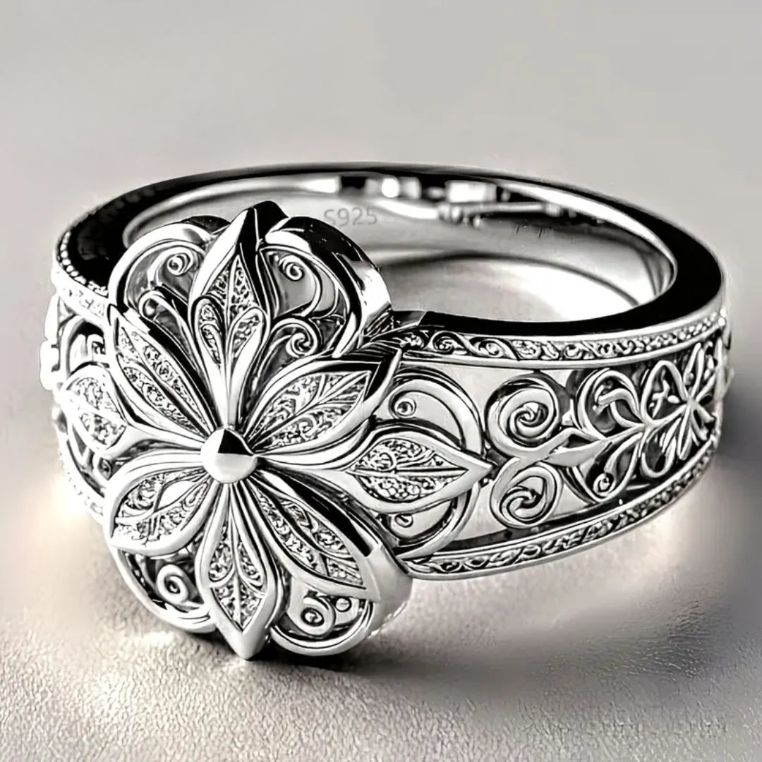 Exotic Floral Zirconia Silver Ring