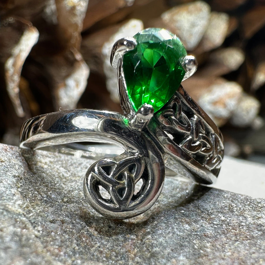 Emerald Dream Trinity Knot Ring