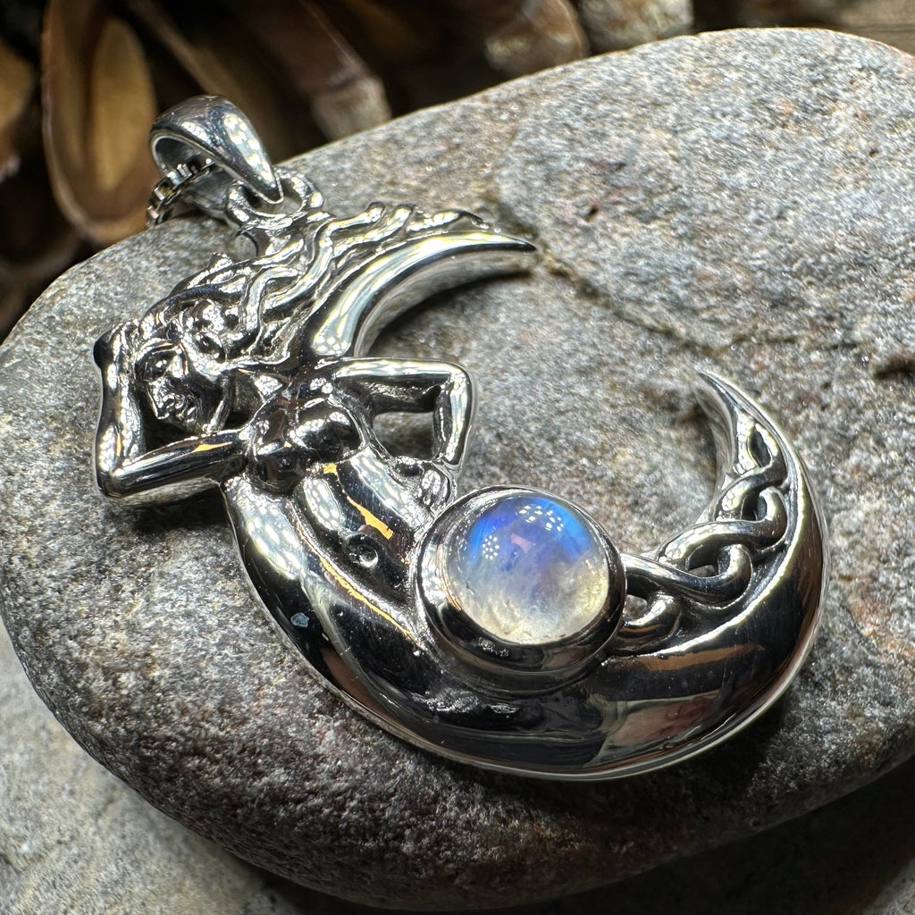 Gealach Moon Goddess Necklace