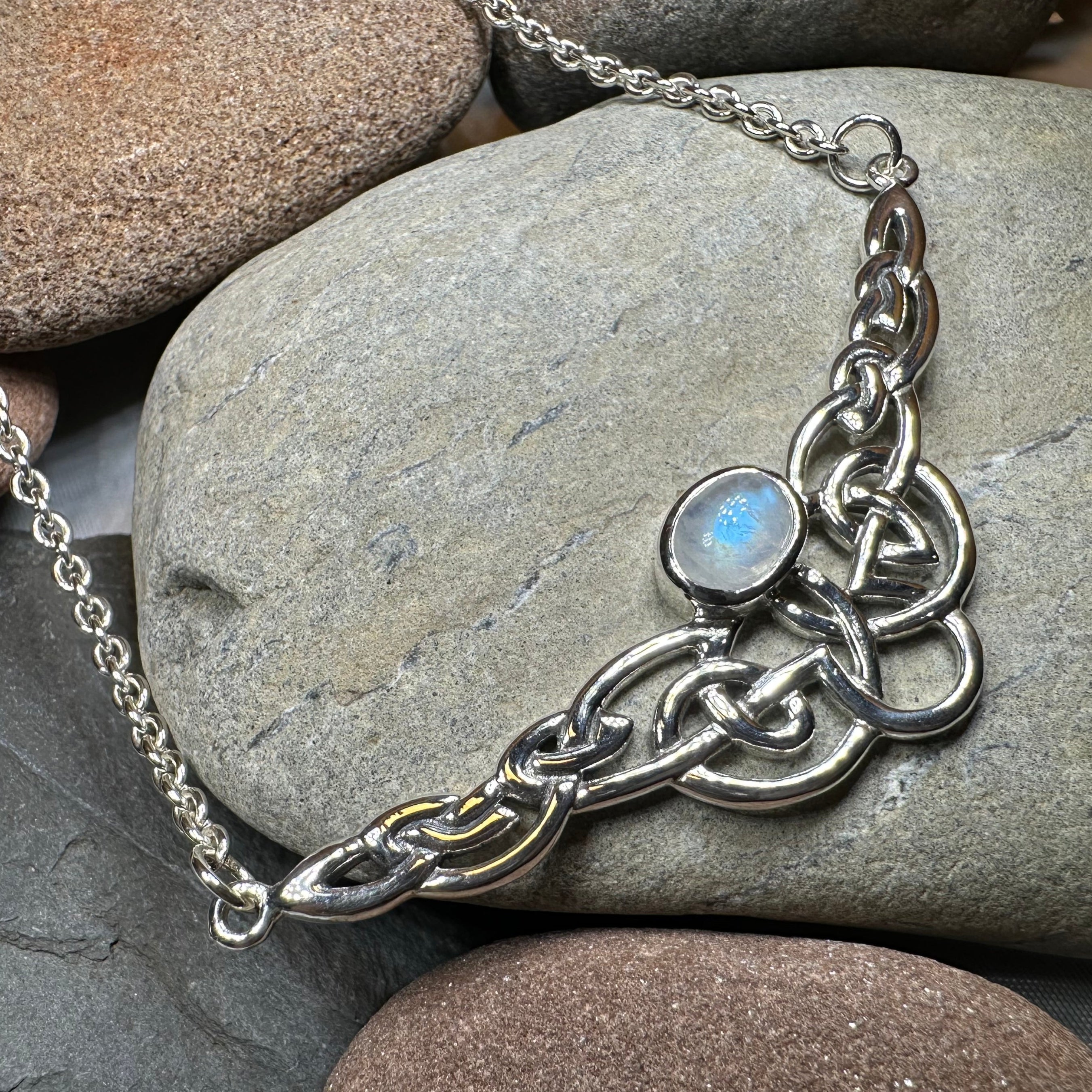 Helen Celtic Knot Necklace