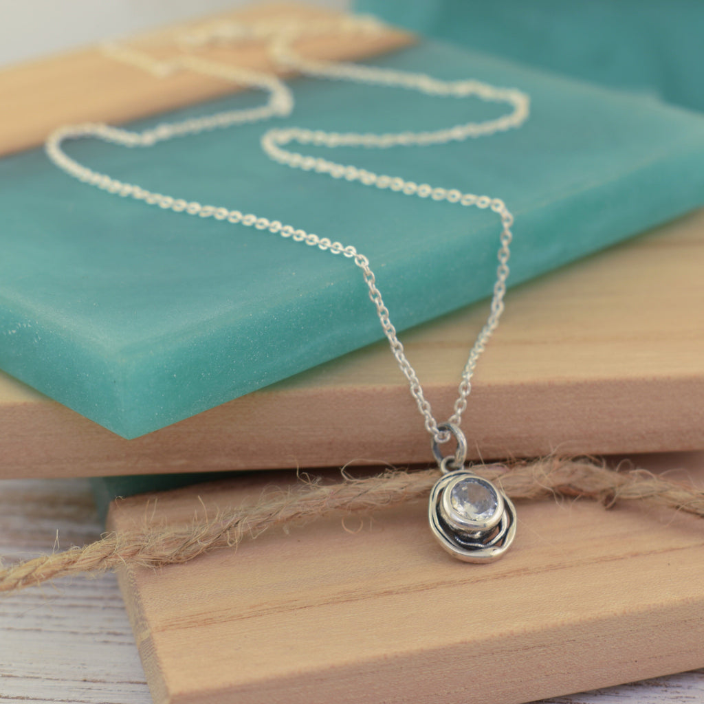 Glow Getter Necklace