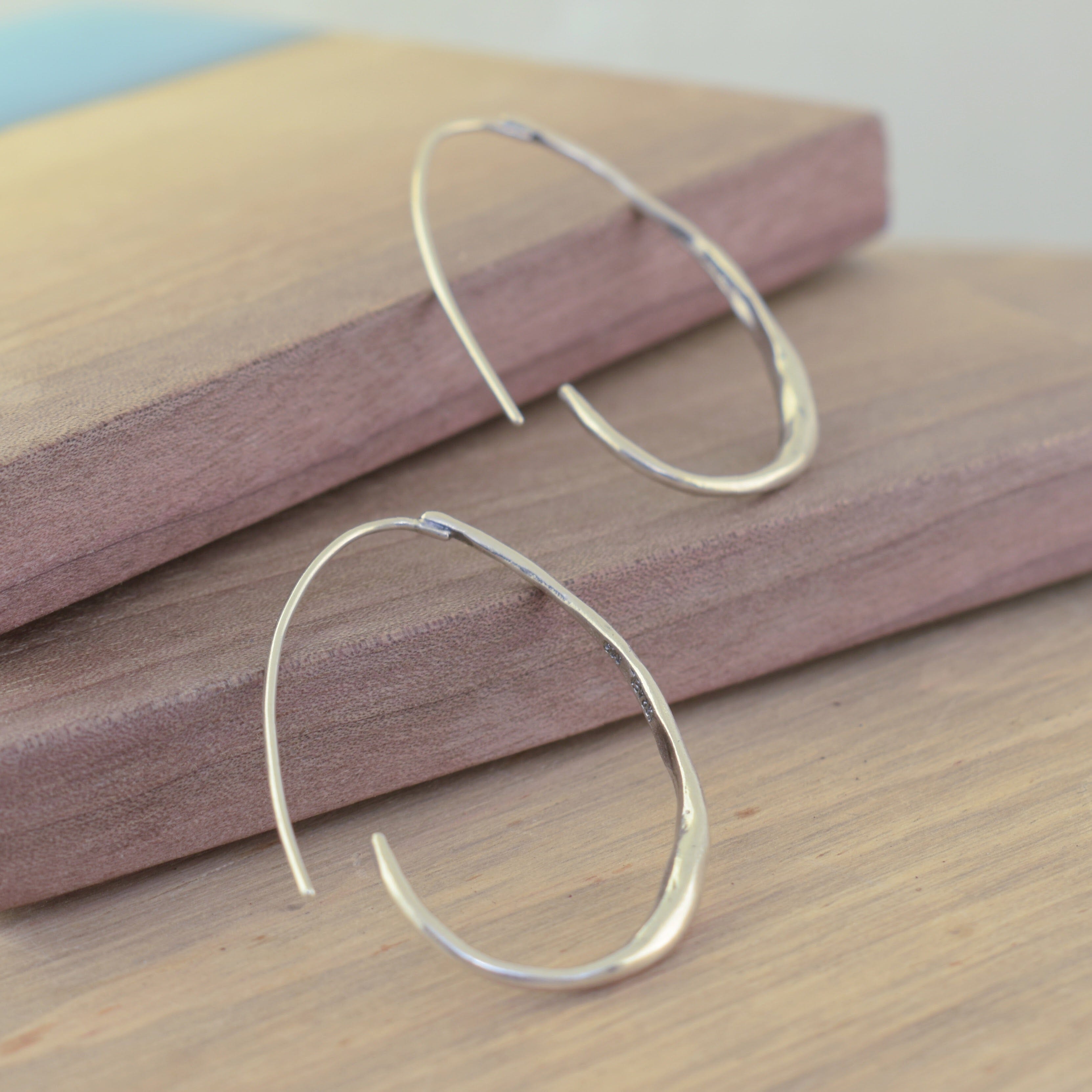 Go With the Flow Earrings