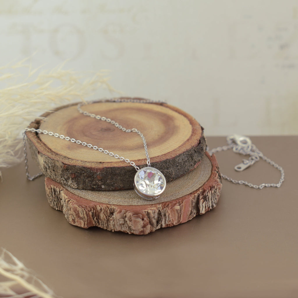 Grand Scale Necklace