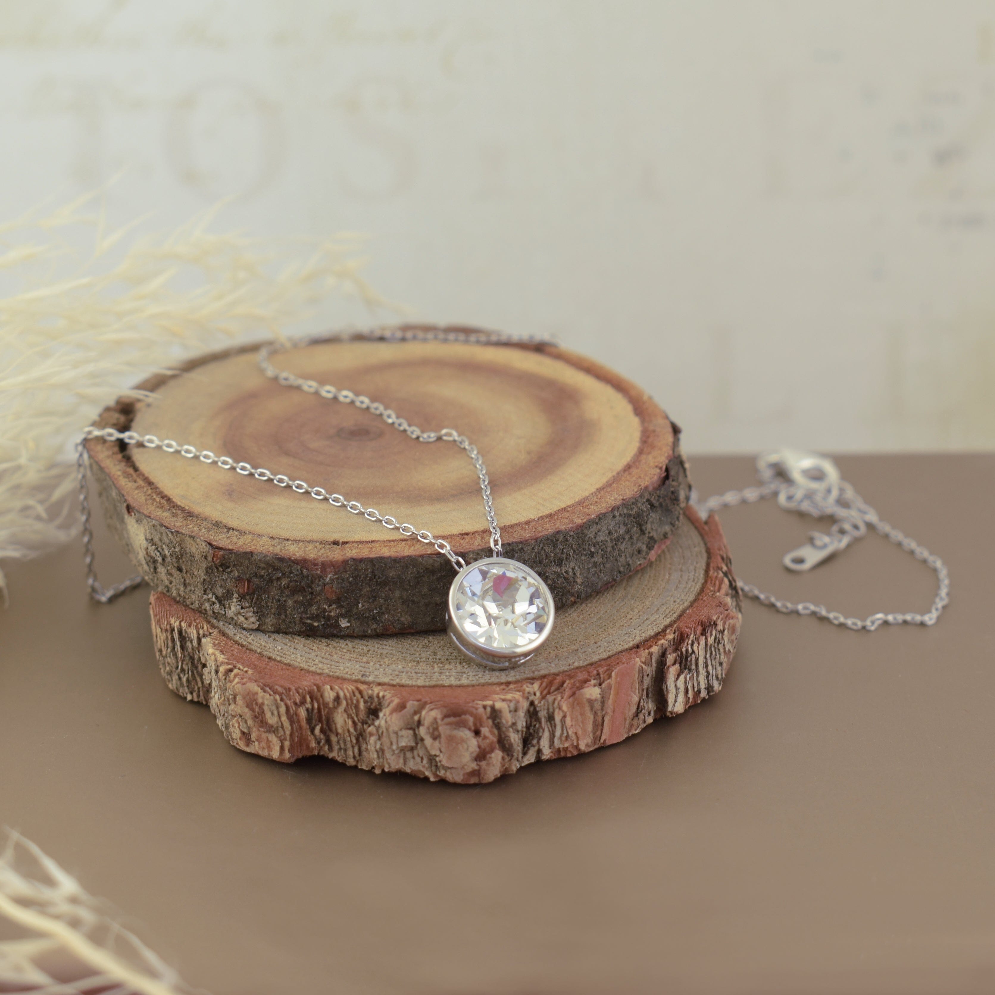 Grand Scale Necklace