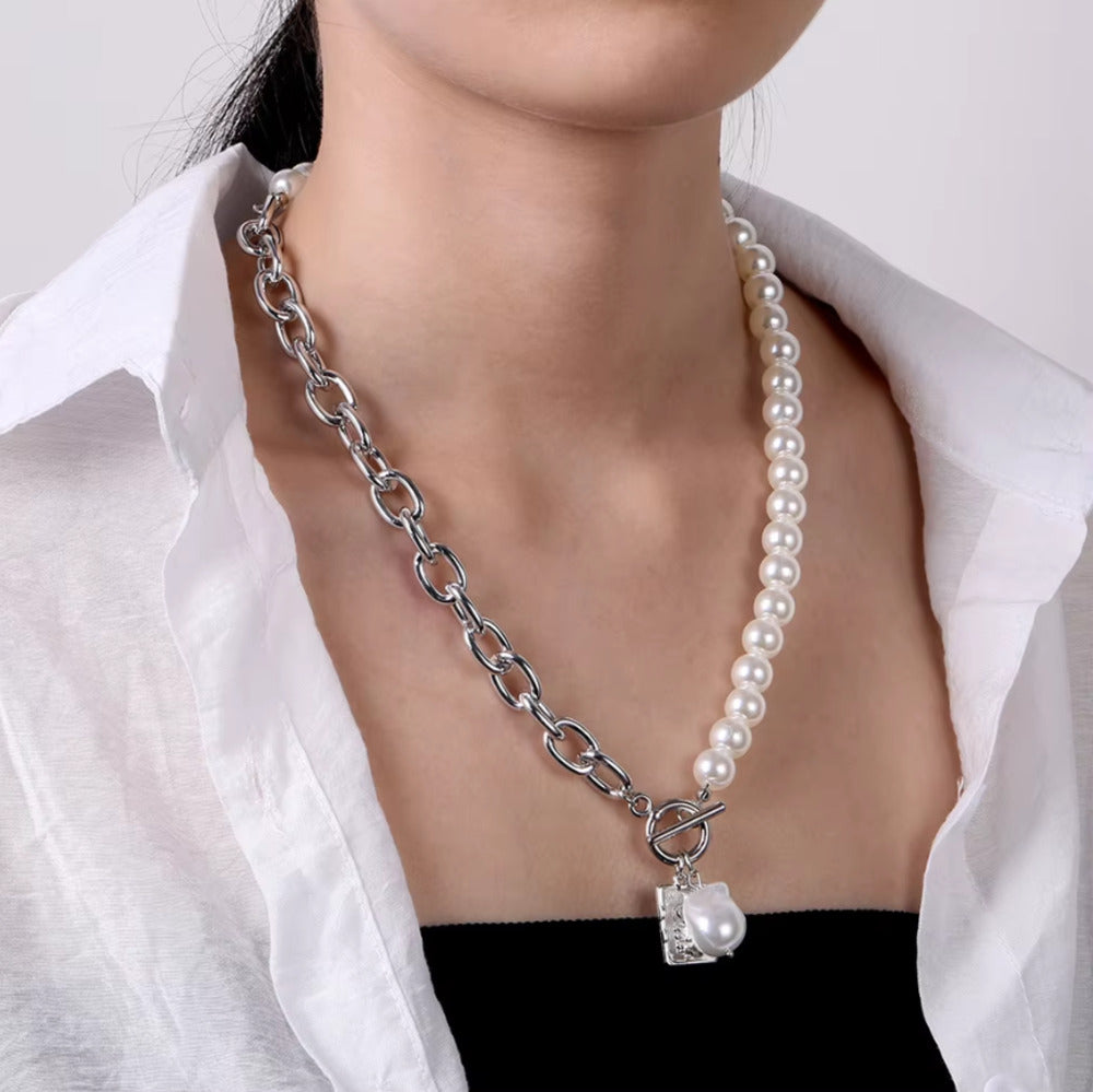 Women's Double Layered Boho Pearl Drop And Baroque Necklace