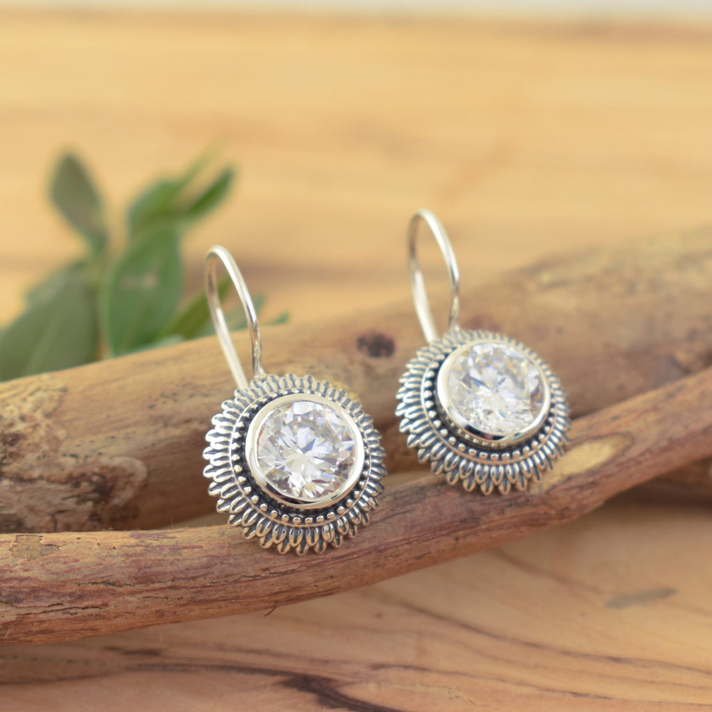 Halo, Darling Earrings