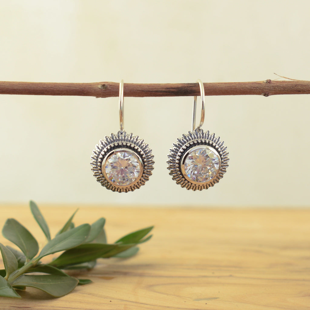 Halo, Darling Earrings