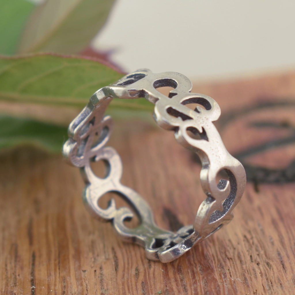 Heart & Hollow Ring