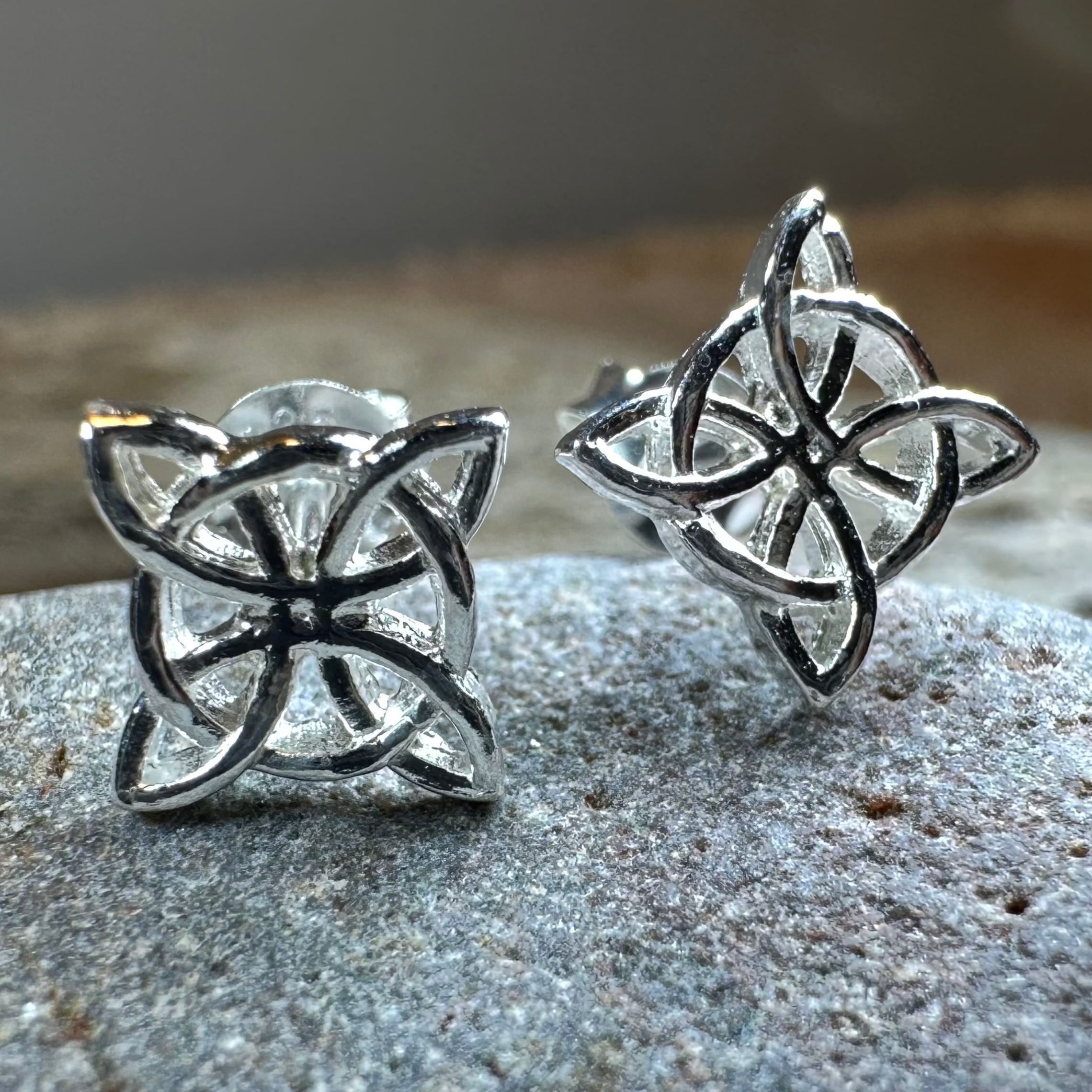 Donielle Celtic Post Earrings