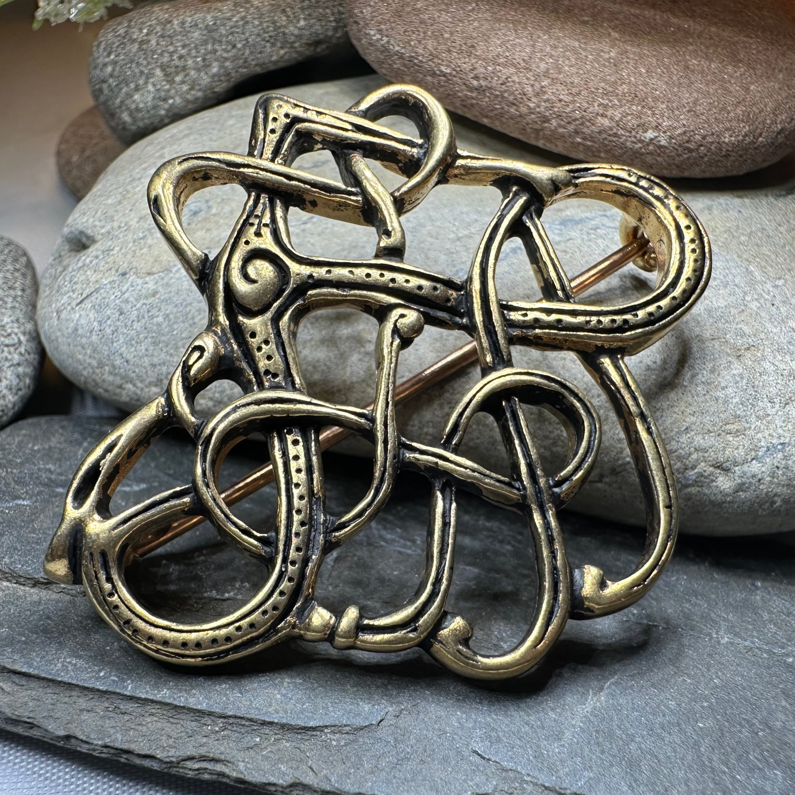 Trollaskogur Celtic Viking Brooch