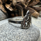 Dainty Little Celtic Knot Ring