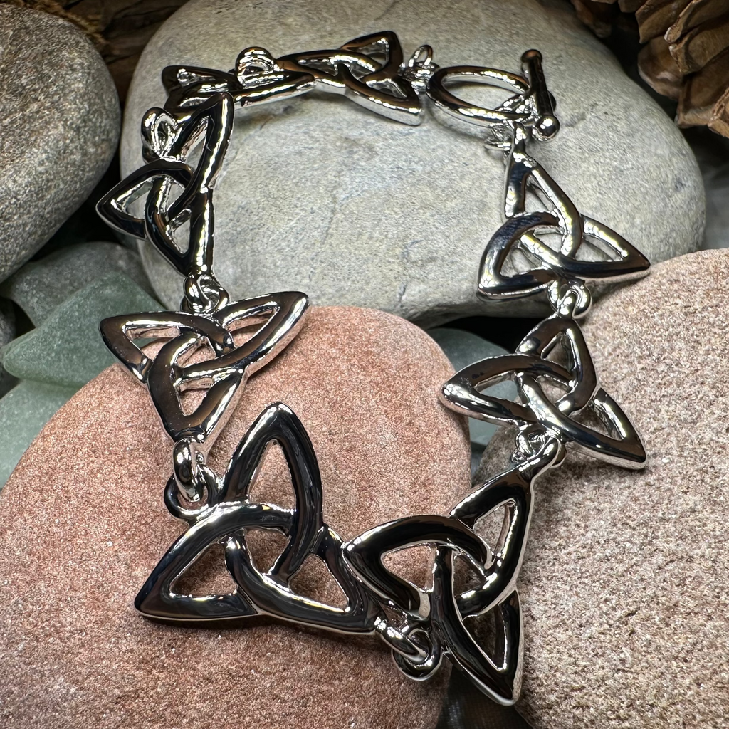 Eire Trinity Knot Bracelet