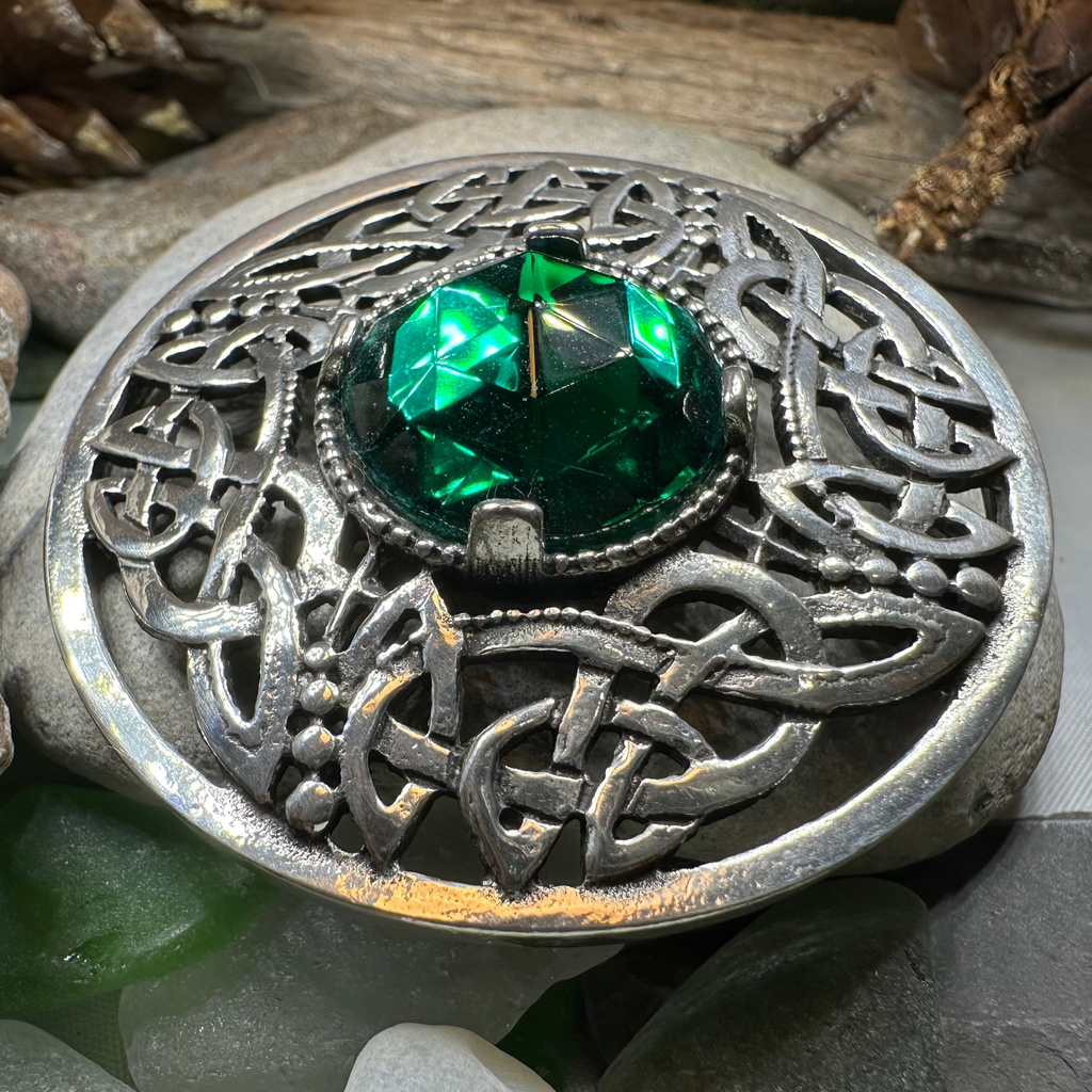 Cruithne Celtic Knot Brooch