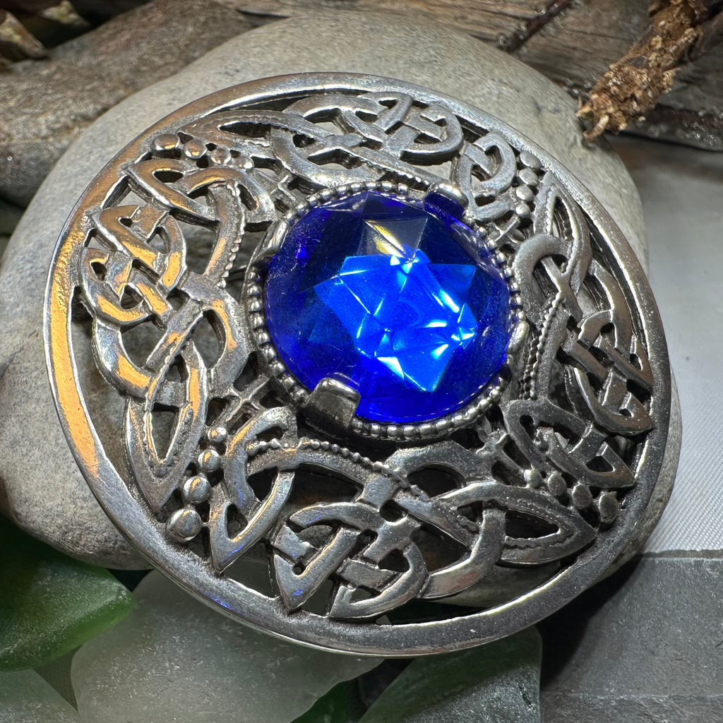 Cruithne Celtic Knot Brooch