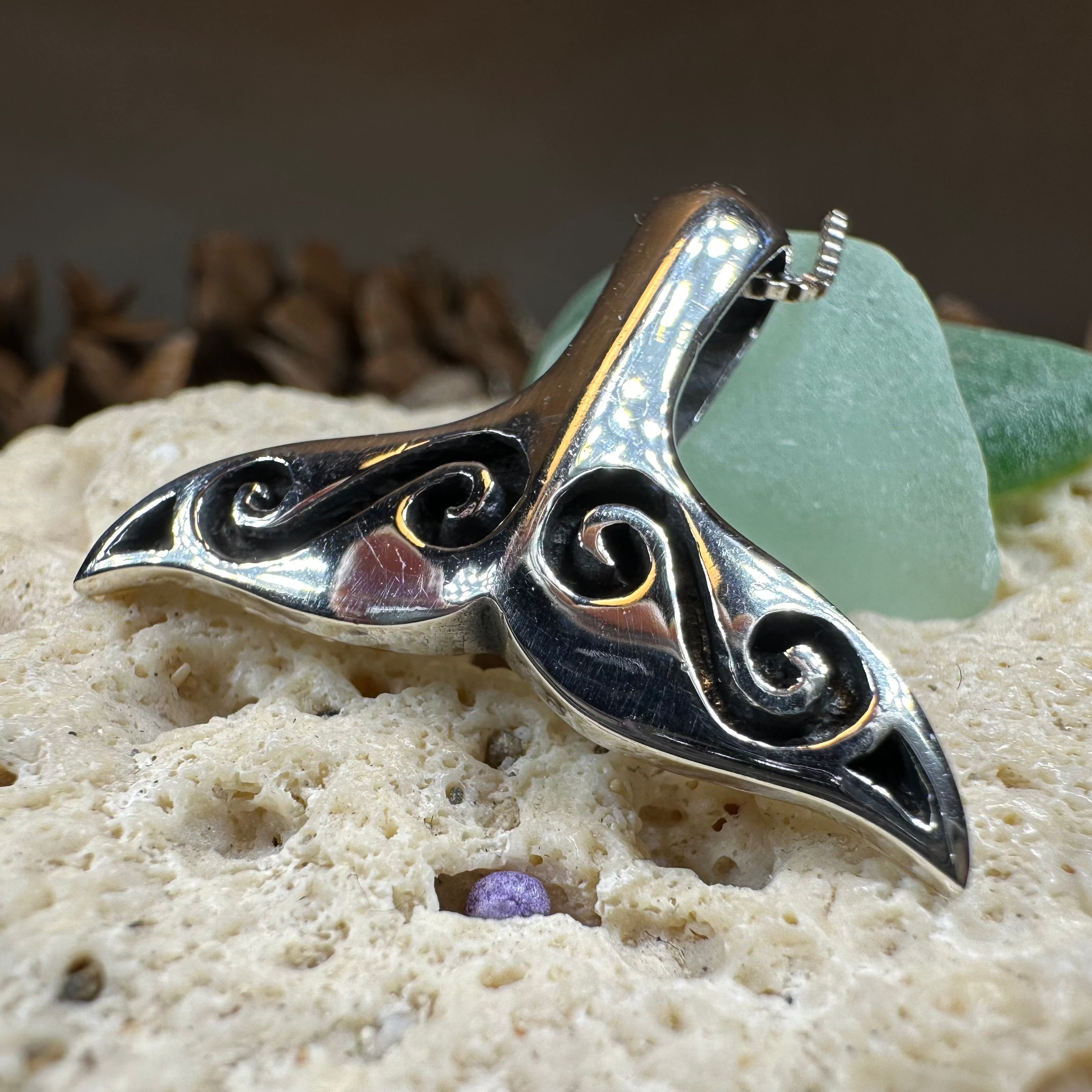 Míol Mór Whale Tail Necklace