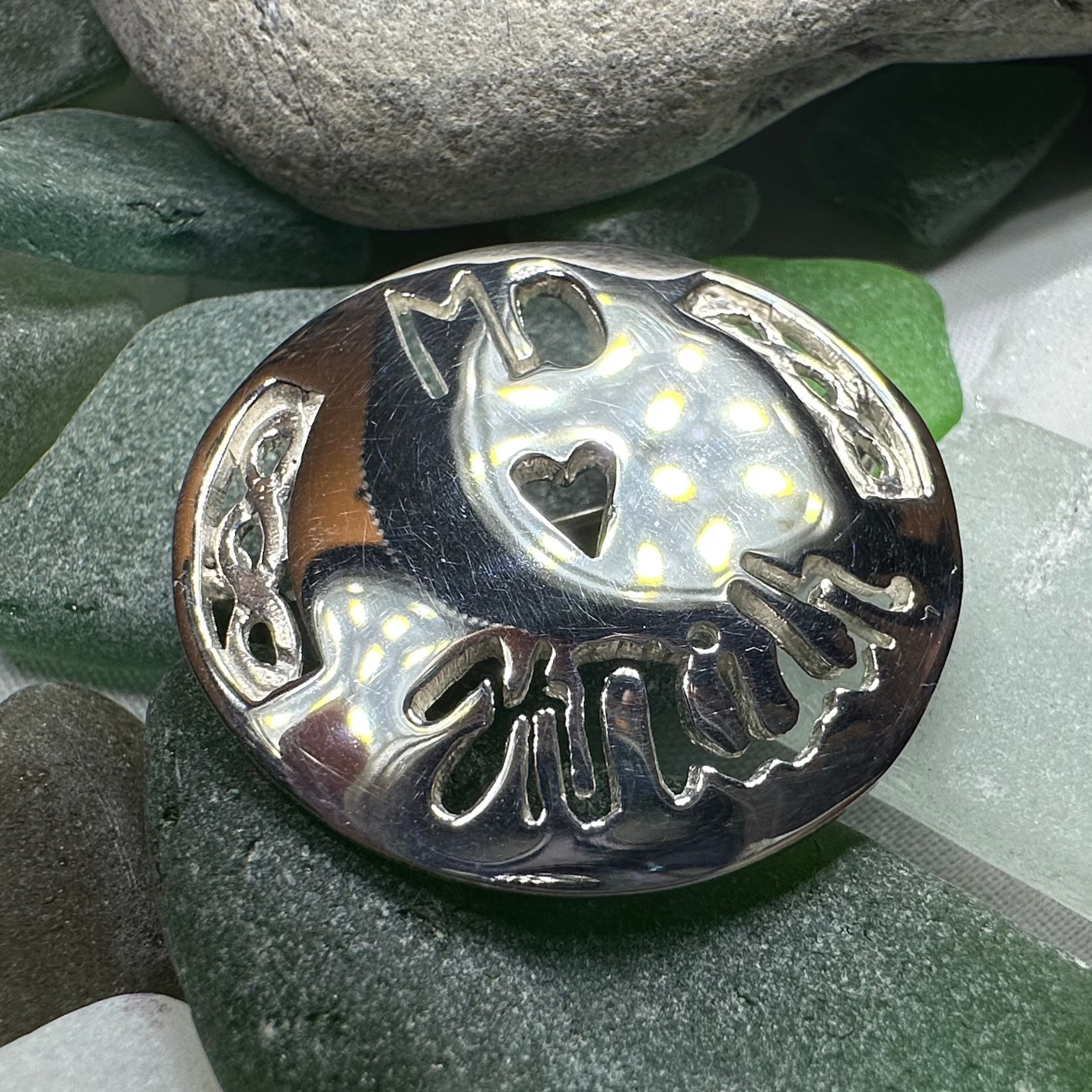 Gaelic "My Darling" Brooch