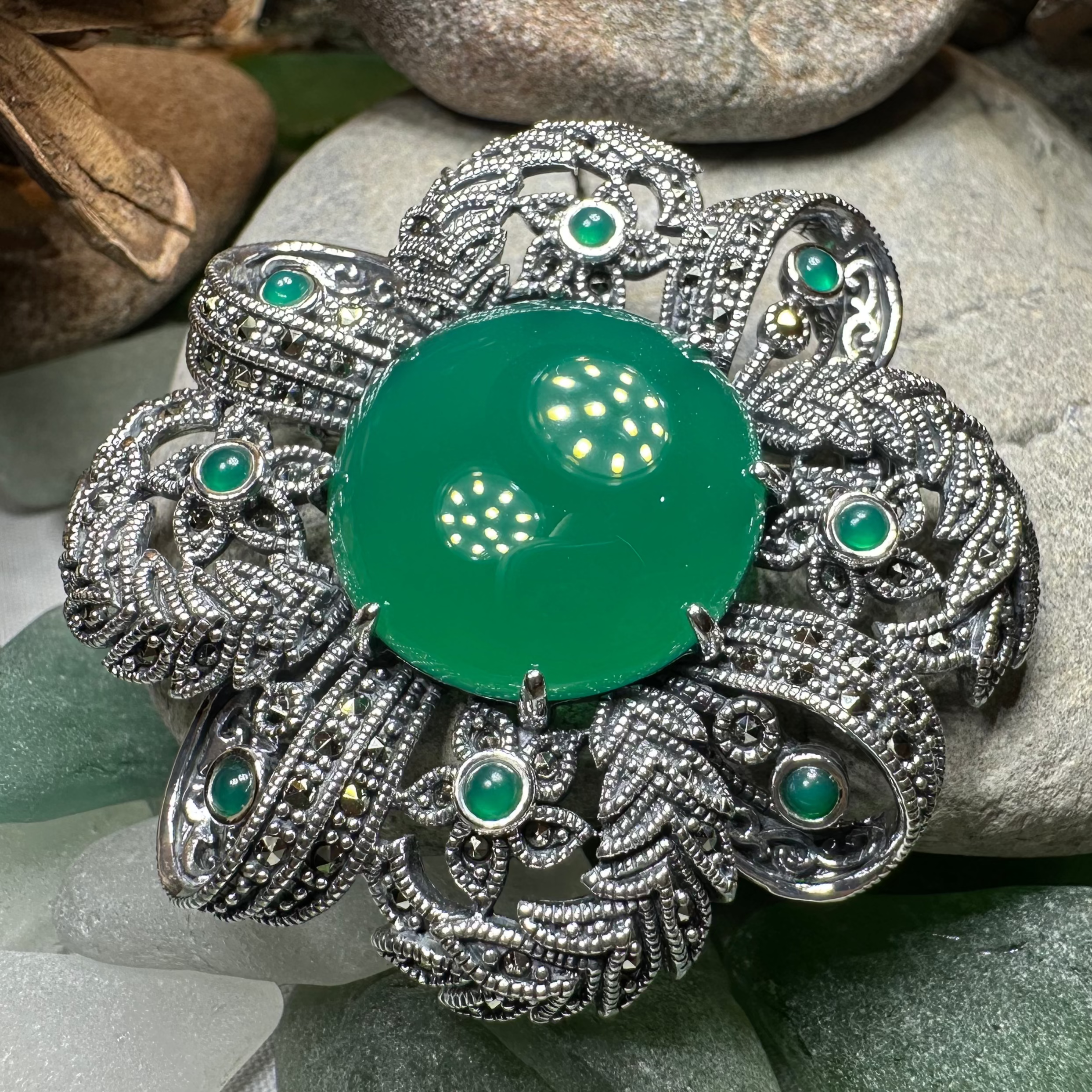 Ríona Celtic Knot Brooch