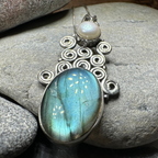 Phoebe Labradorite Necklace