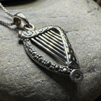 Cinnia Celtic Harp Necklace