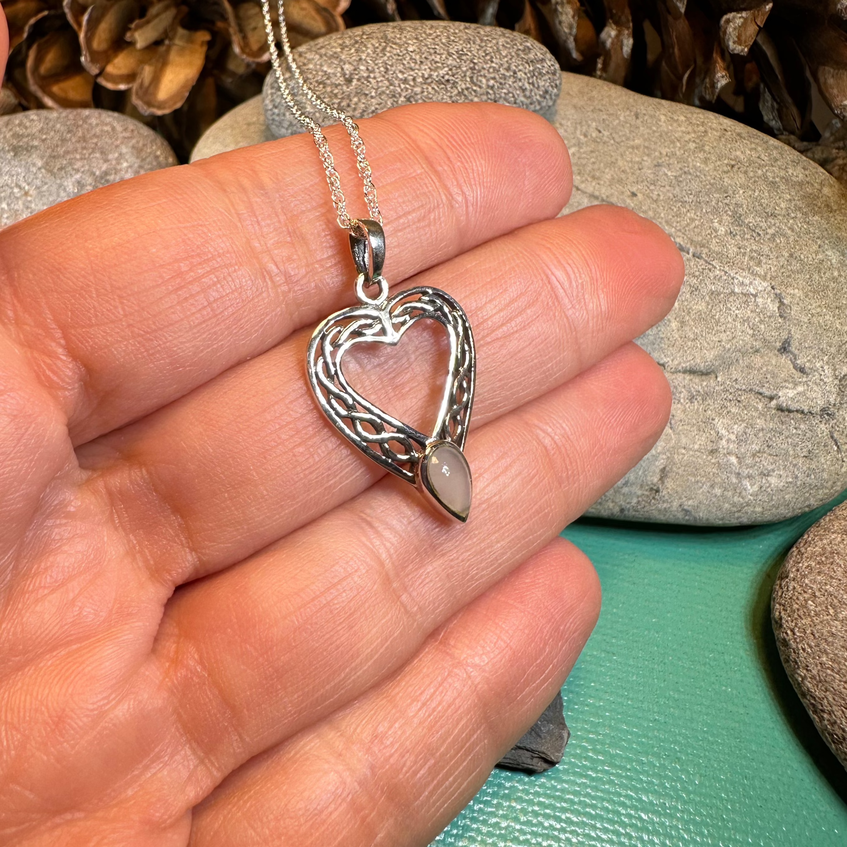Jonet Celtic Heart Necklace