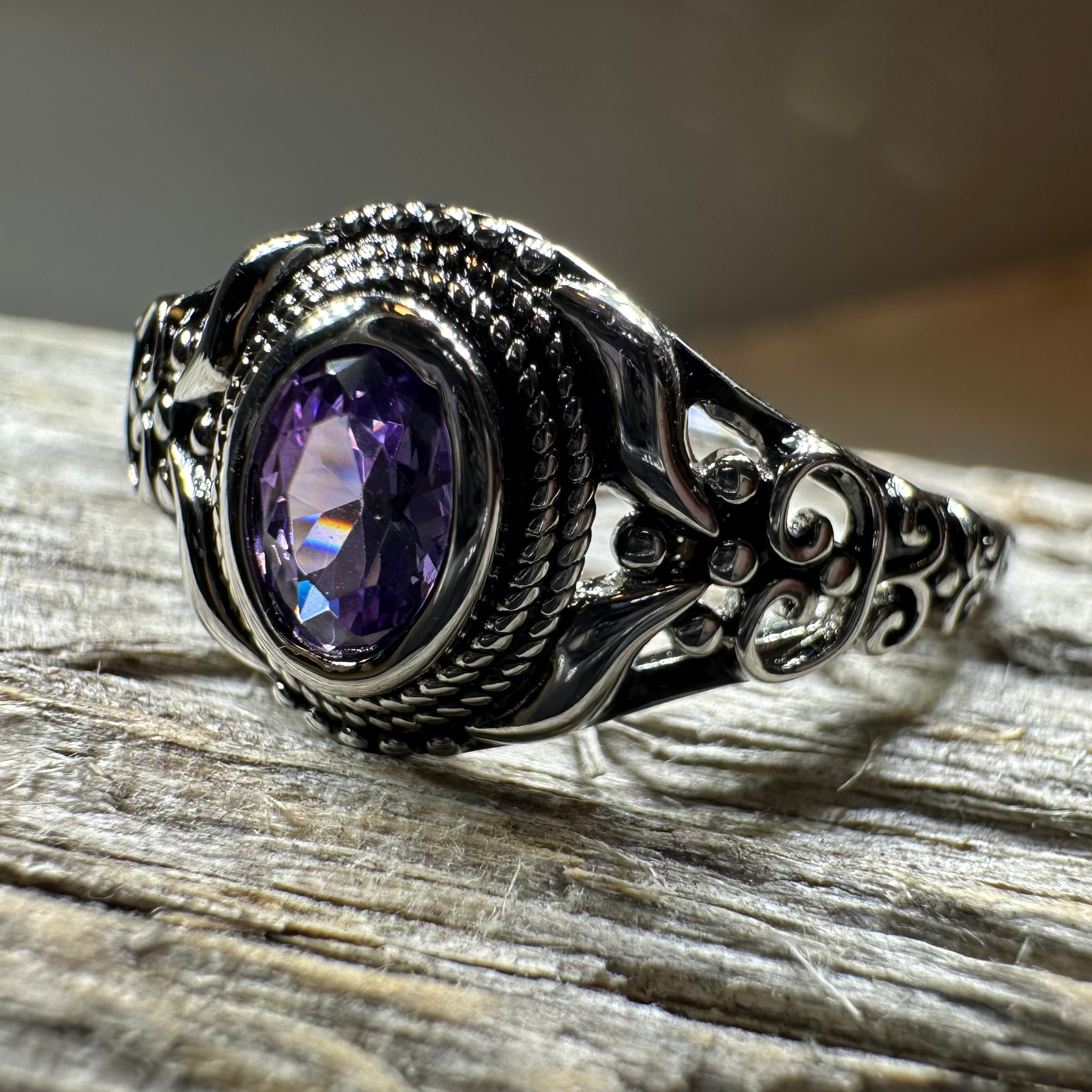 Romantic Celtic Knot Ring