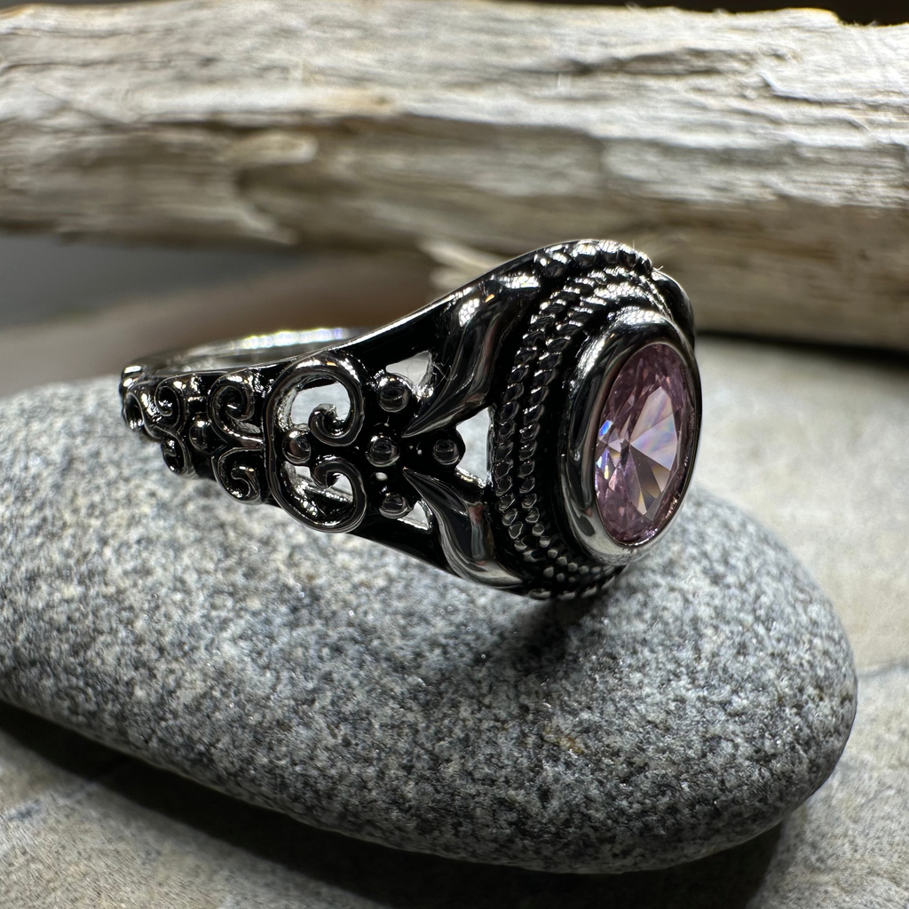 Romantic Celtic Knot Ring