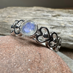 Jarida Celtic Love Knot Ring