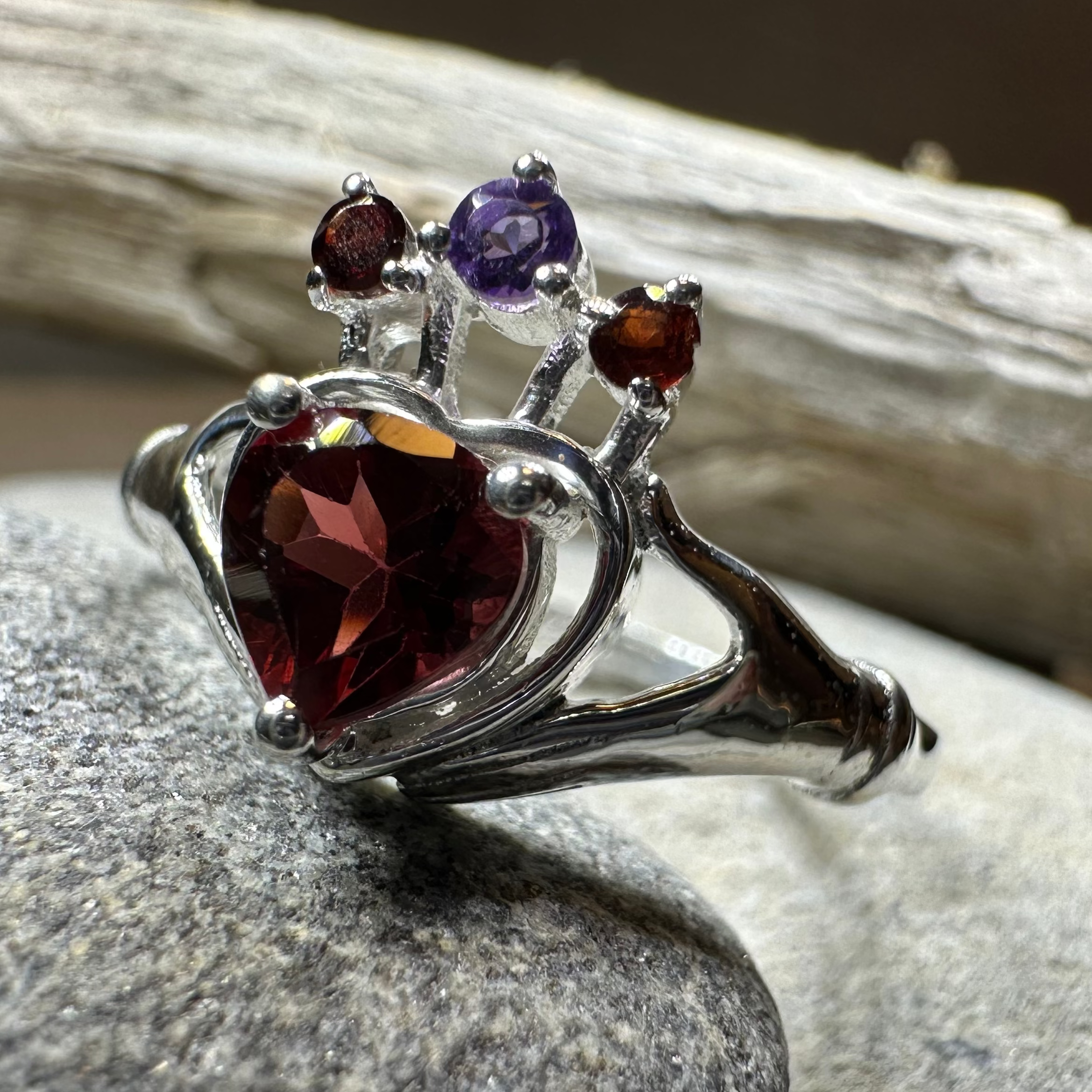 Royal Garnet Claddagh Ring