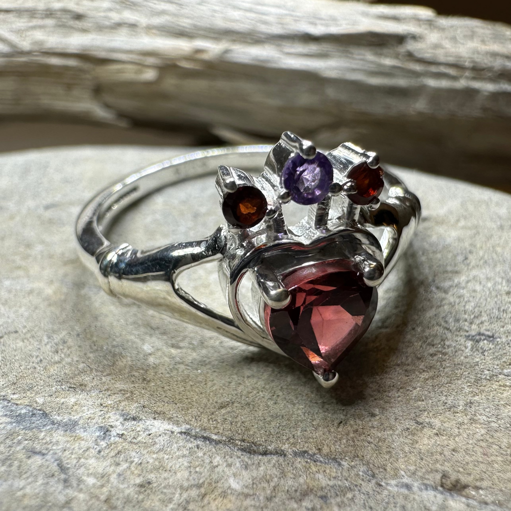 Royal Garnet Claddagh Ring