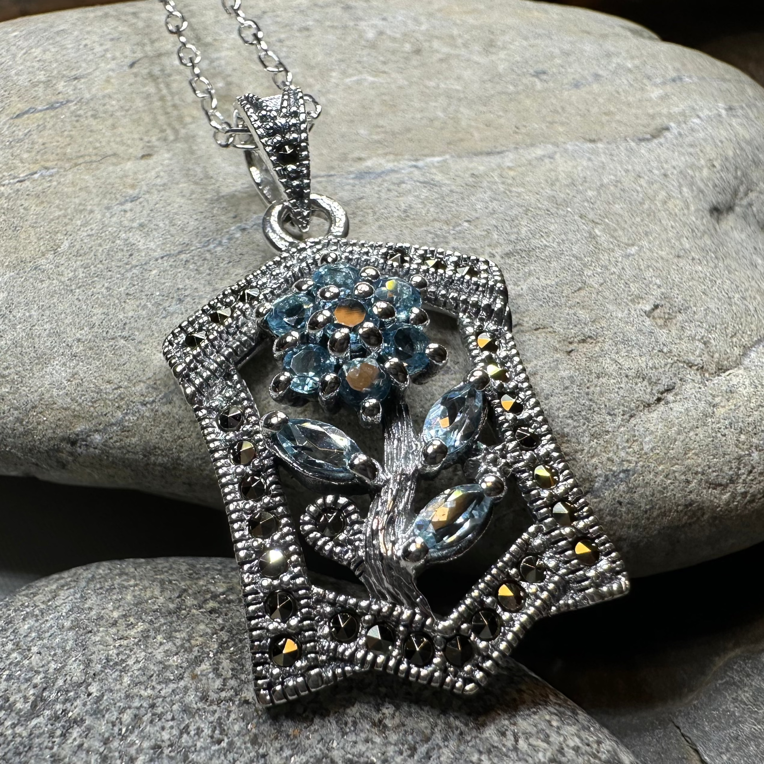 Celtic Flower Necklace