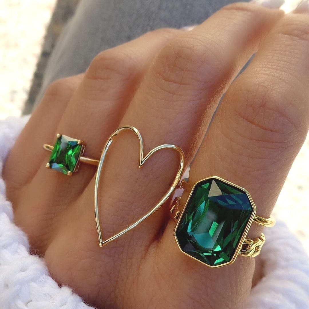 Simple Heart Ring