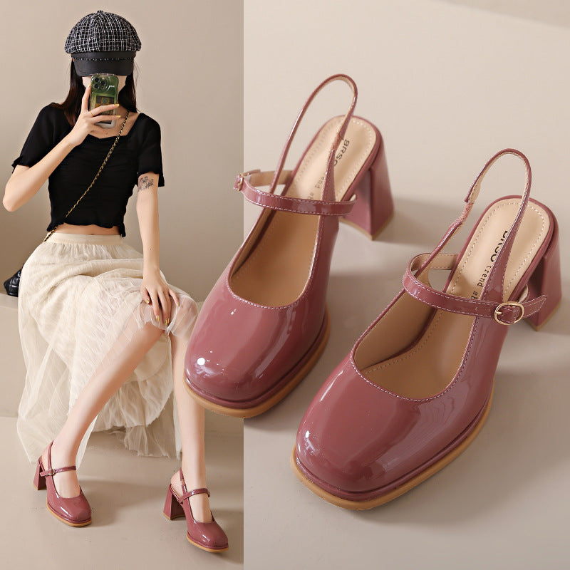 Elegant classic women's shoes with heel