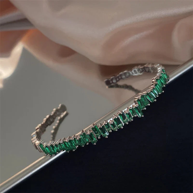 Milena Elegance Emerald Ring