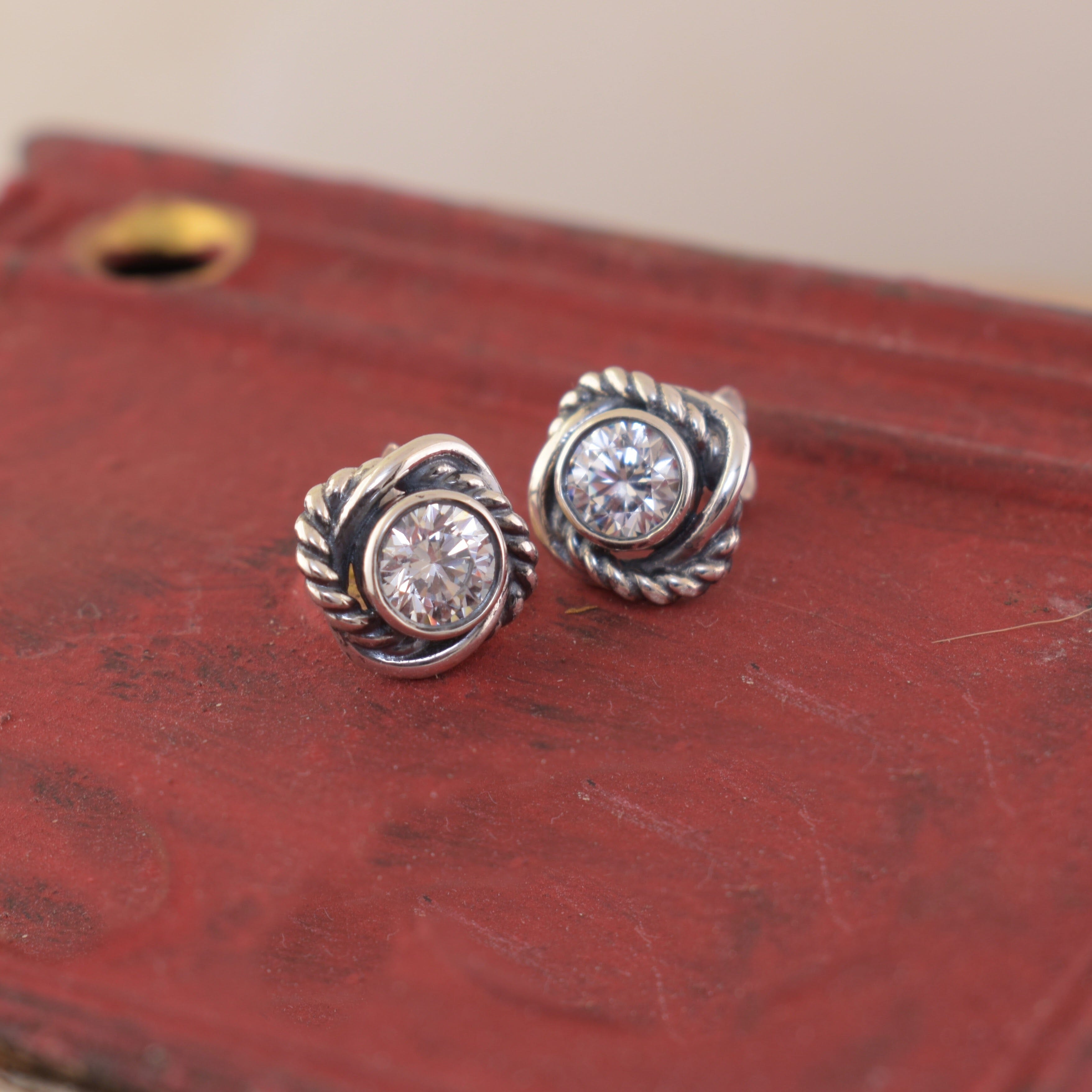 Round the Square Earrings