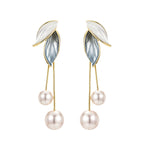 Leaf Pendant Earrings with Pearls in Gold