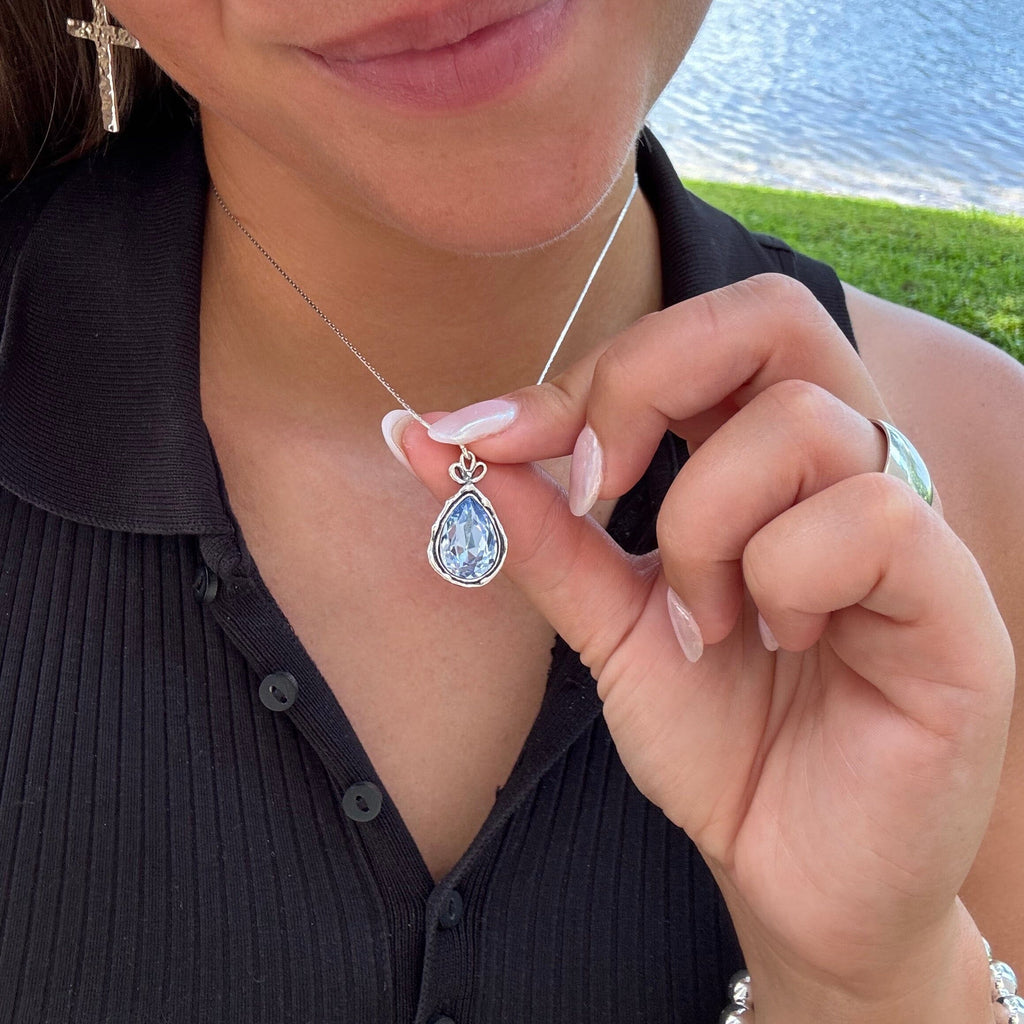 Sassy Splash Necklace