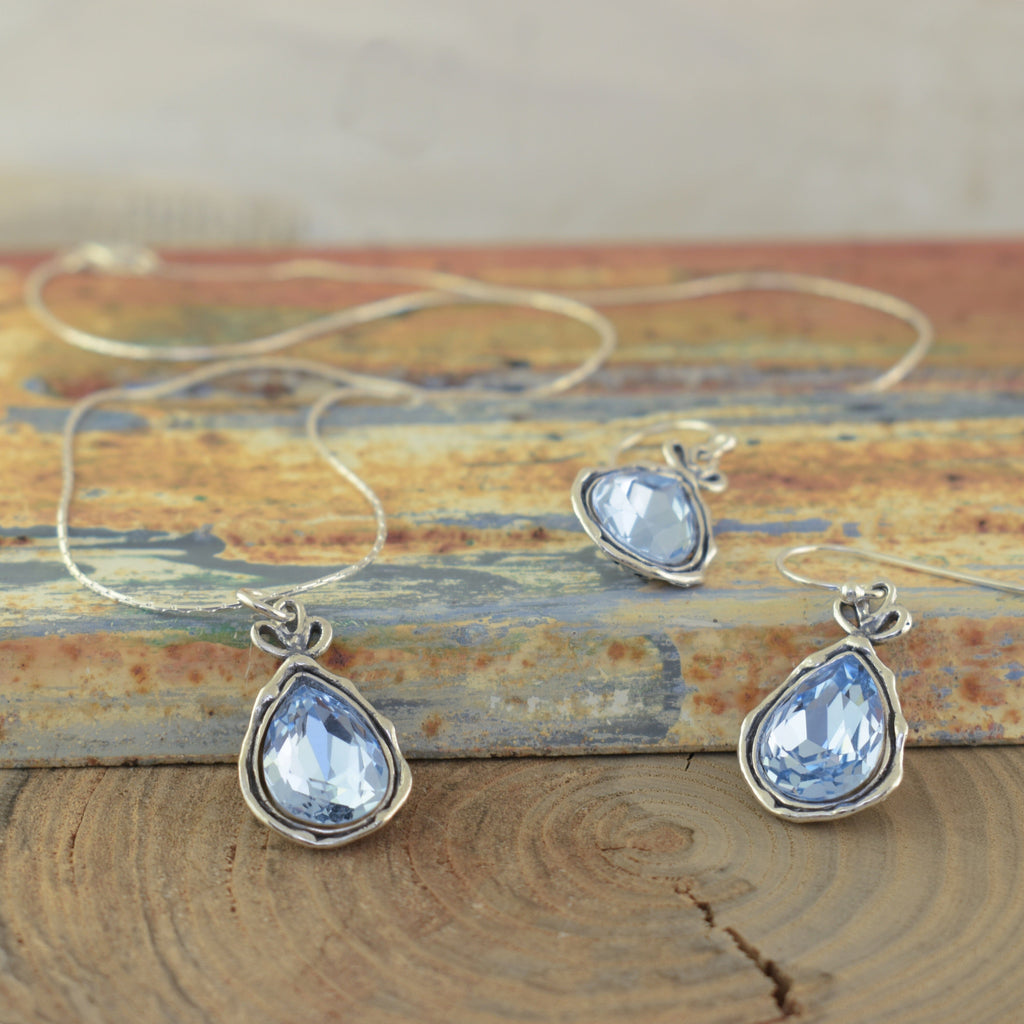 Sassy Splash Necklace