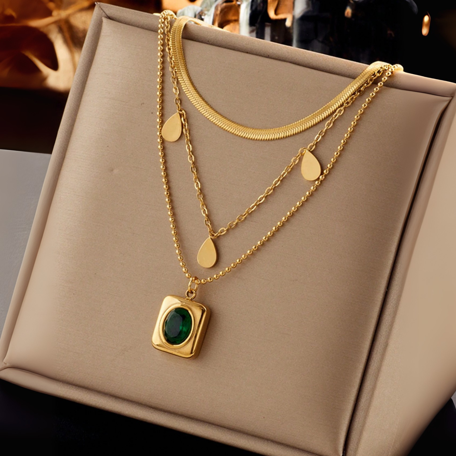 Serena Emerald Elegance Gold Necklace Set