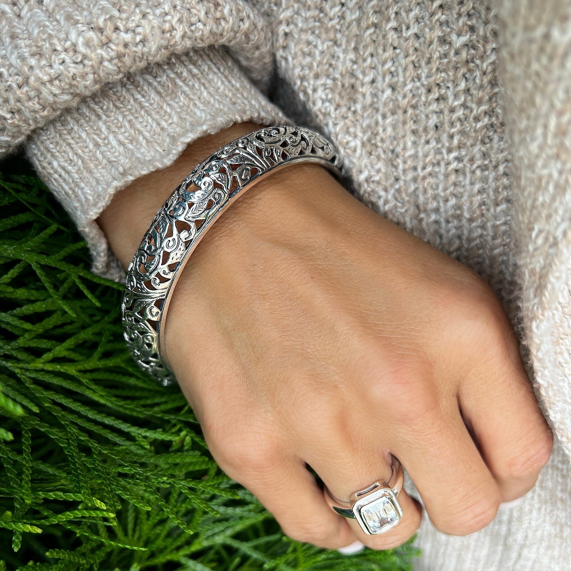 Sterling Vineyard Bangle