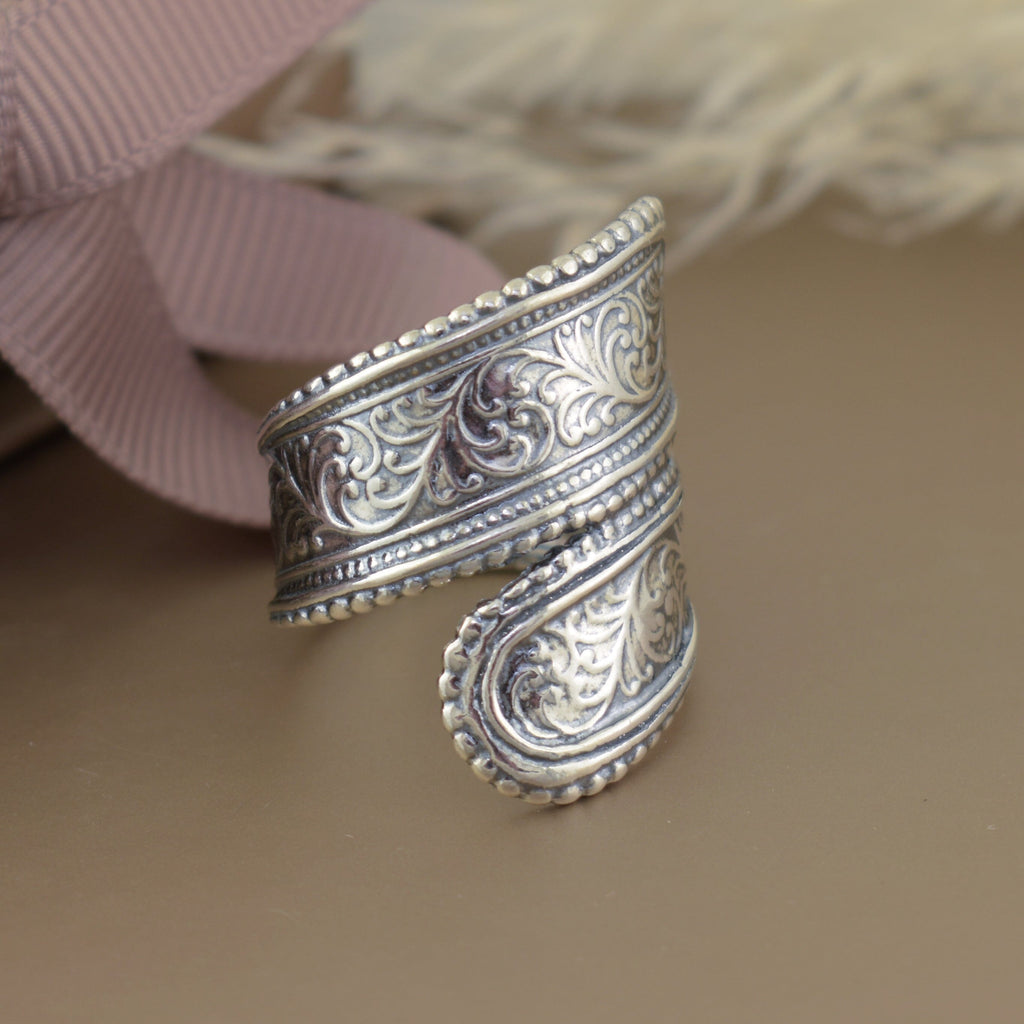 Swoon Ring - Size 5