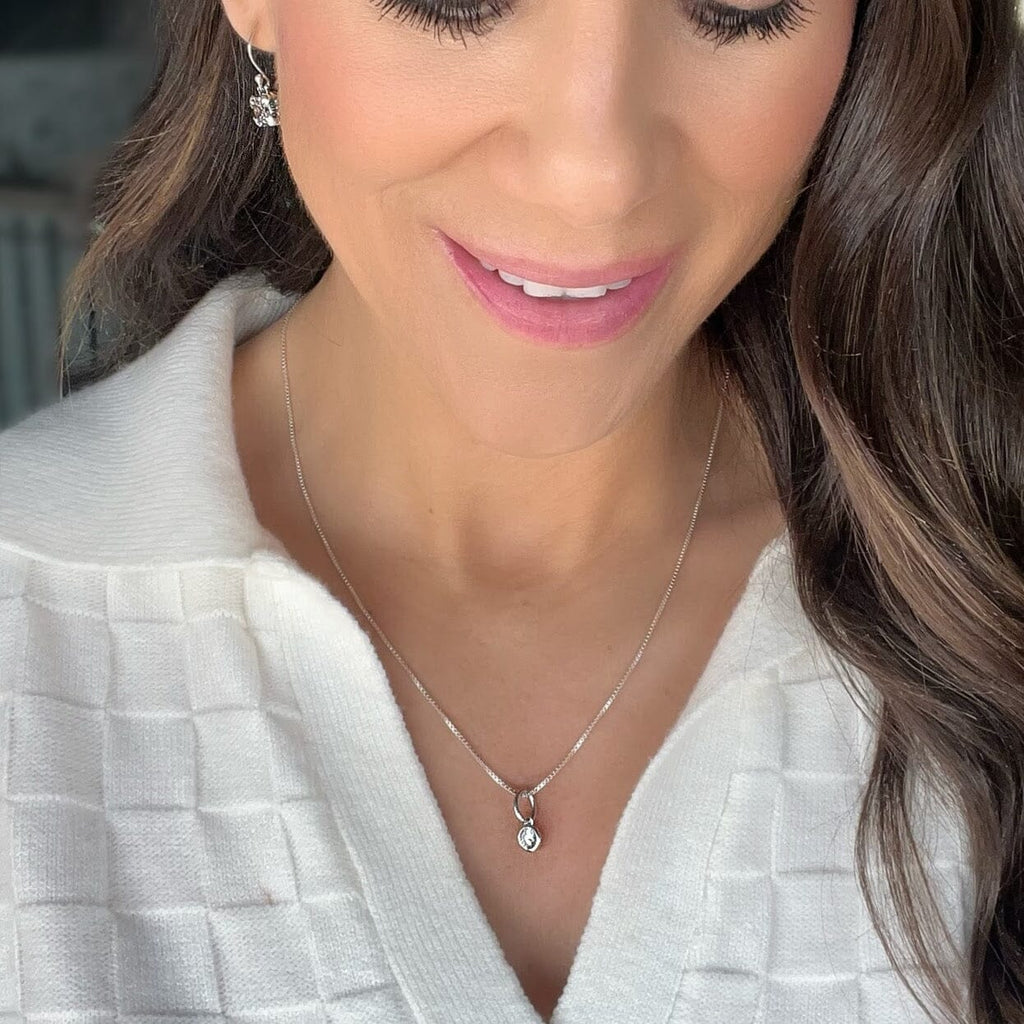 Touch of Glam Necklace