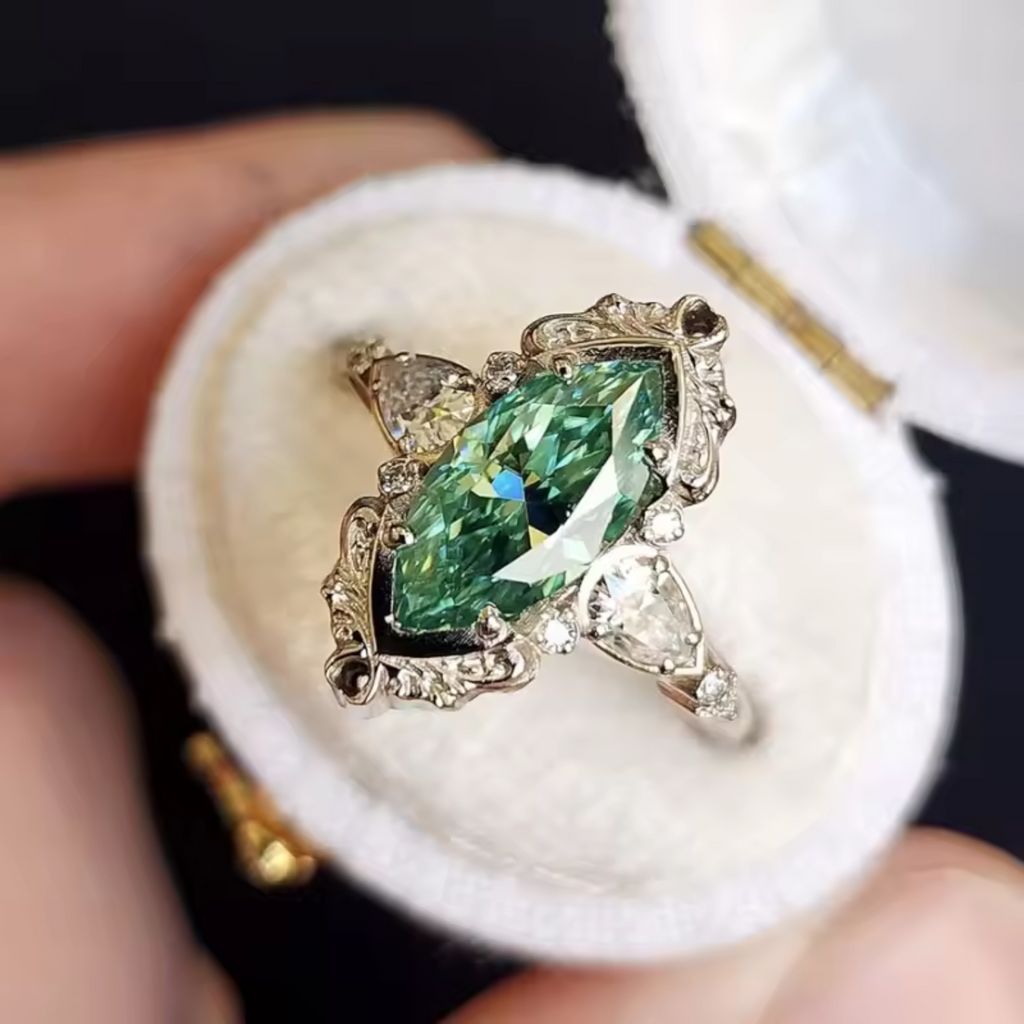 Vaelira's Enchanted Emerald Ring