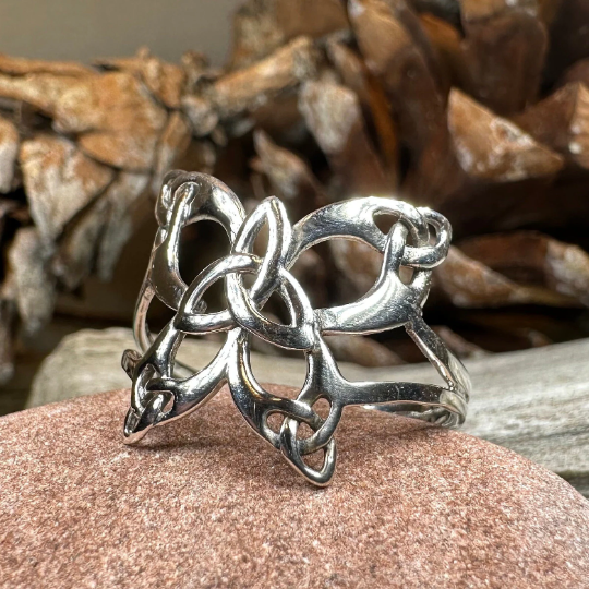 Trinity Knot Butterfly Ring