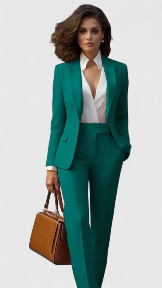 Jenevieve | Sophisticated Suit