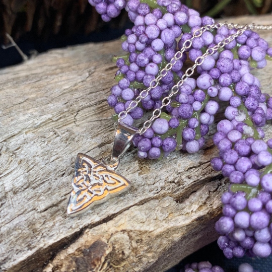 Petite Celtic Knot Necklace