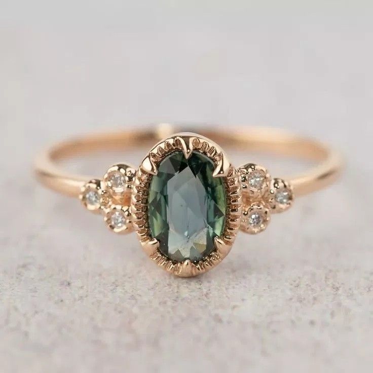Elegant Oval Green Crystal 14K Gold Ring