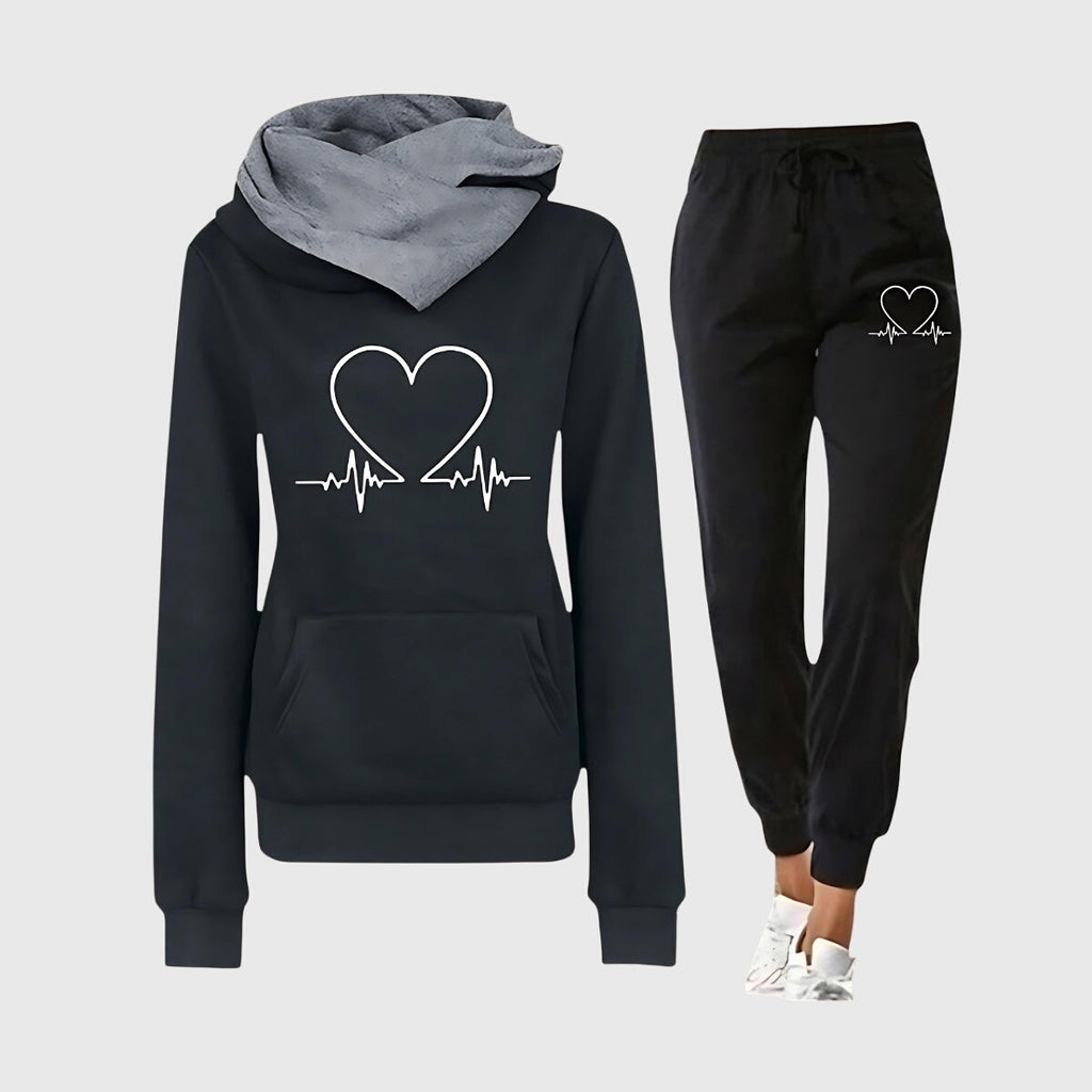 HEARTBEAT™ | COMFORTABLE TRACKSUIT